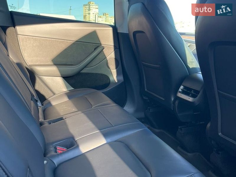 Позашляховик / Кросовер Tesla Model Y 2023 в Одесі