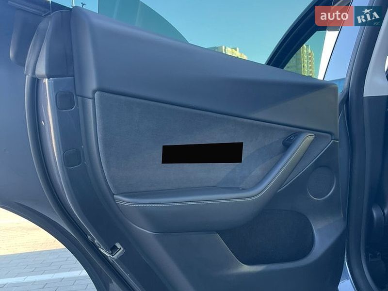 Позашляховик / Кросовер Tesla Model Y 2023 в Одесі