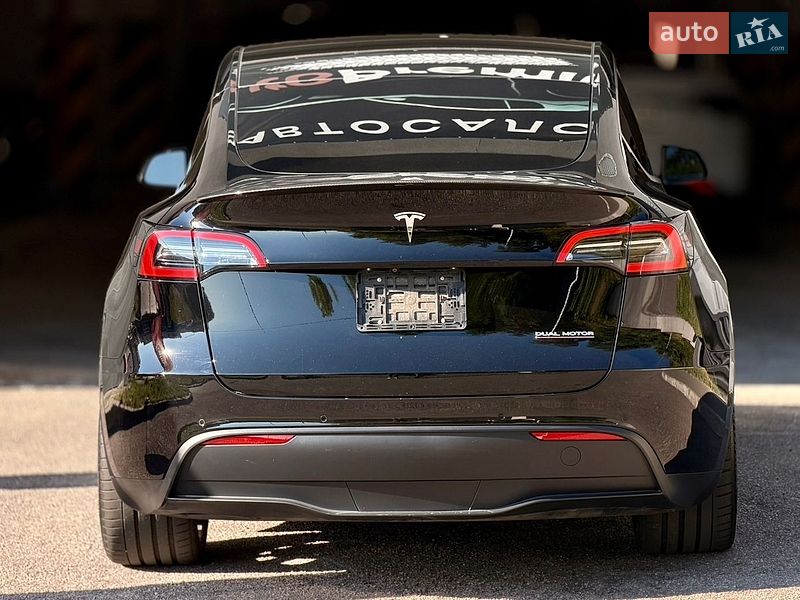 Внедорожник / Кроссовер Tesla Model Y 2022 в Харькове