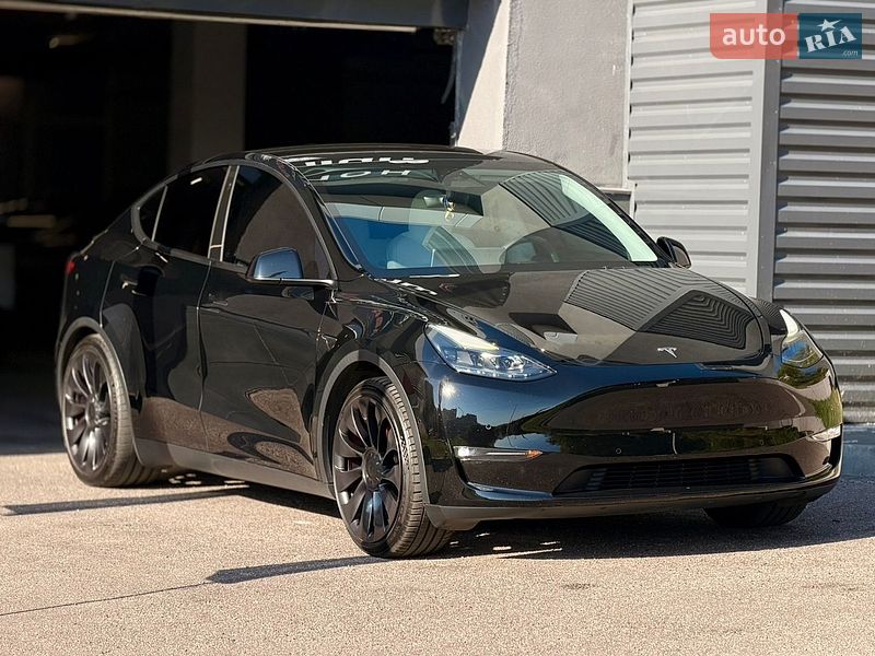 Внедорожник / Кроссовер Tesla Model Y 2022 в Харькове