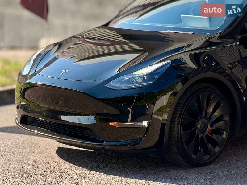 Внедорожник / Кроссовер Tesla Model Y 2022 в Харькове