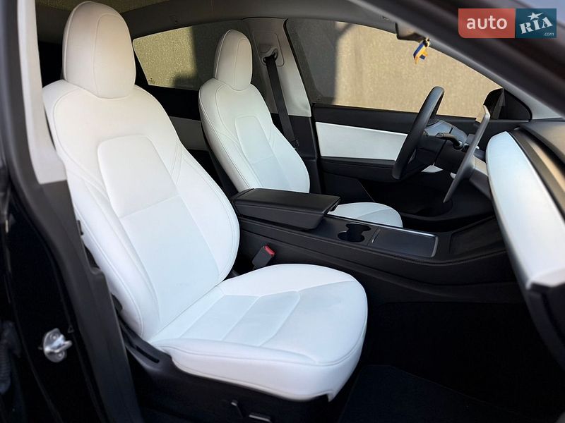 Внедорожник / Кроссовер Tesla Model Y 2022 в Харькове