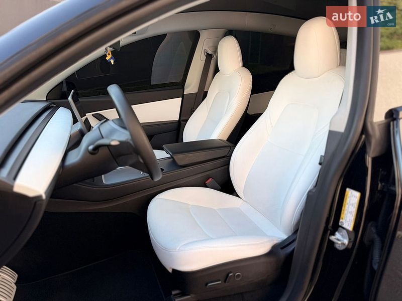 Внедорожник / Кроссовер Tesla Model Y 2022 в Харькове