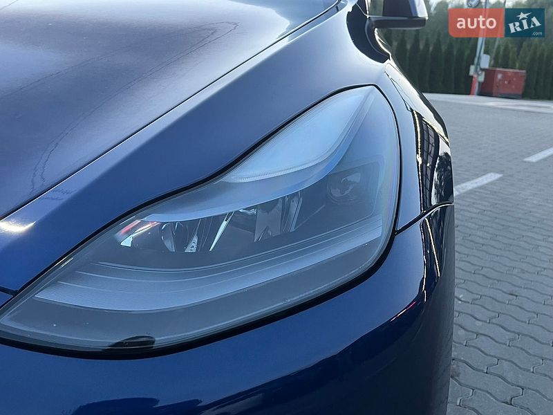 Позашляховик / Кросовер Tesla Model Y 2020 в Яворові