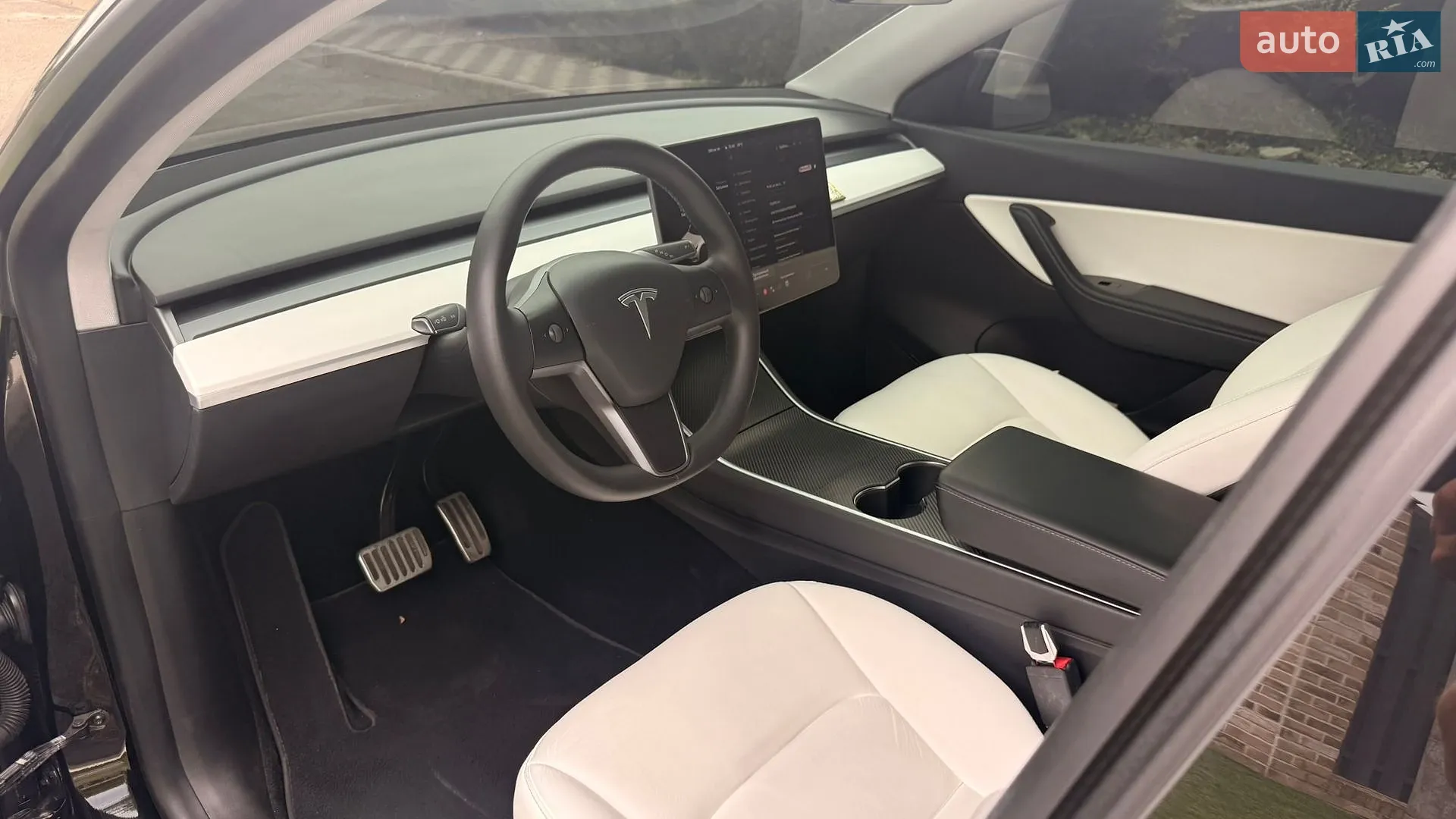 2020 Tesla Model Y - мініатюра 12