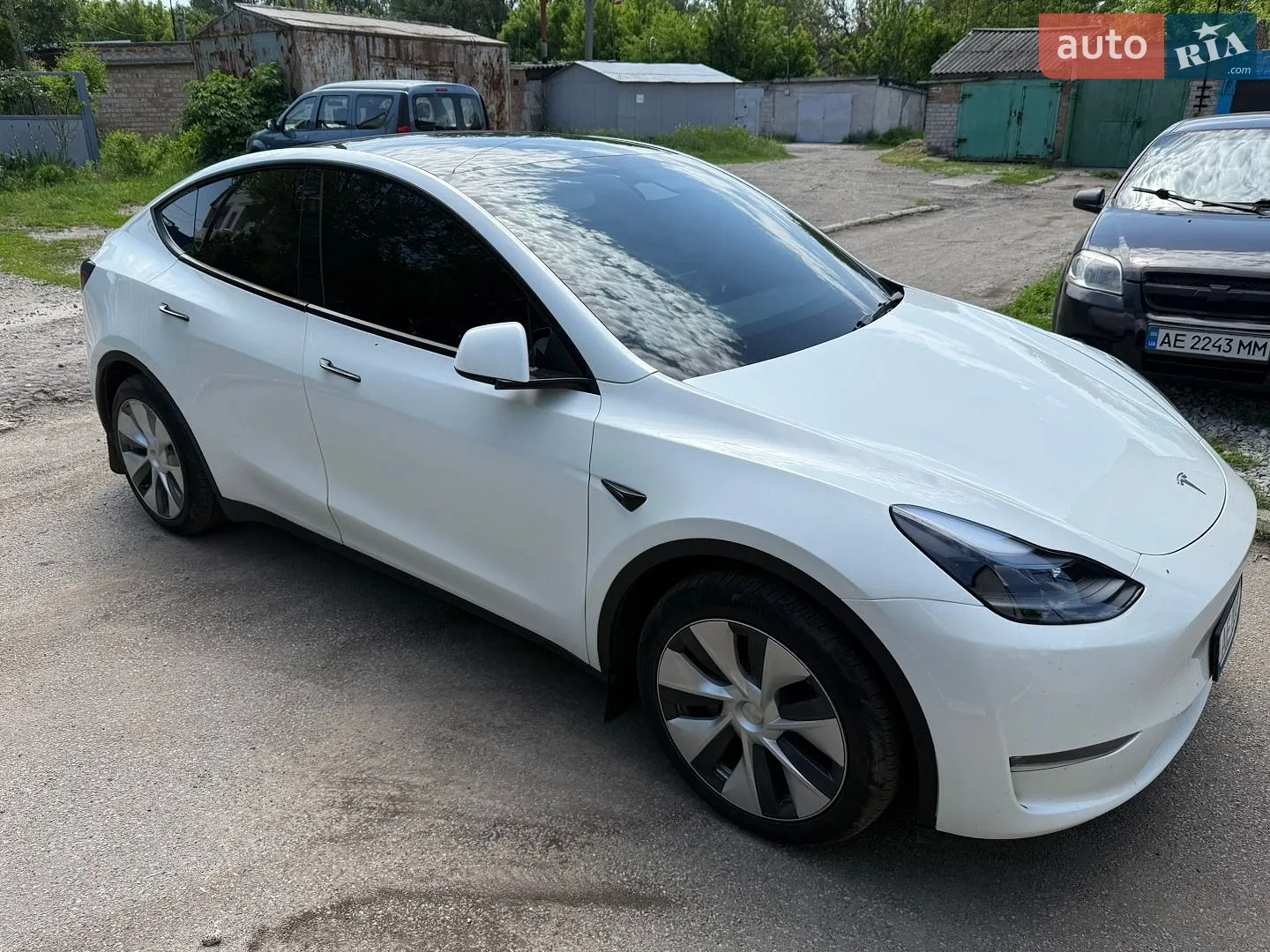 2024 Tesla Model Y - мініатюра 4