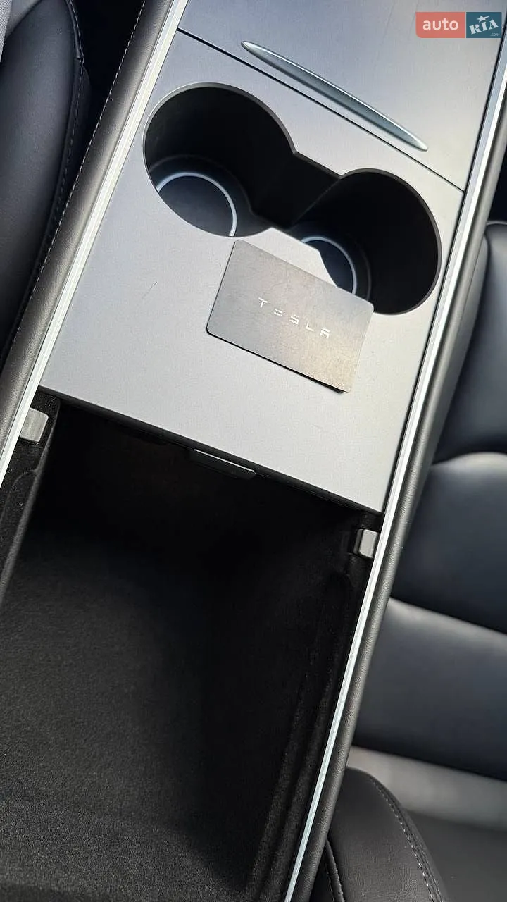 2023 Tesla Model Y - мініатюра 32