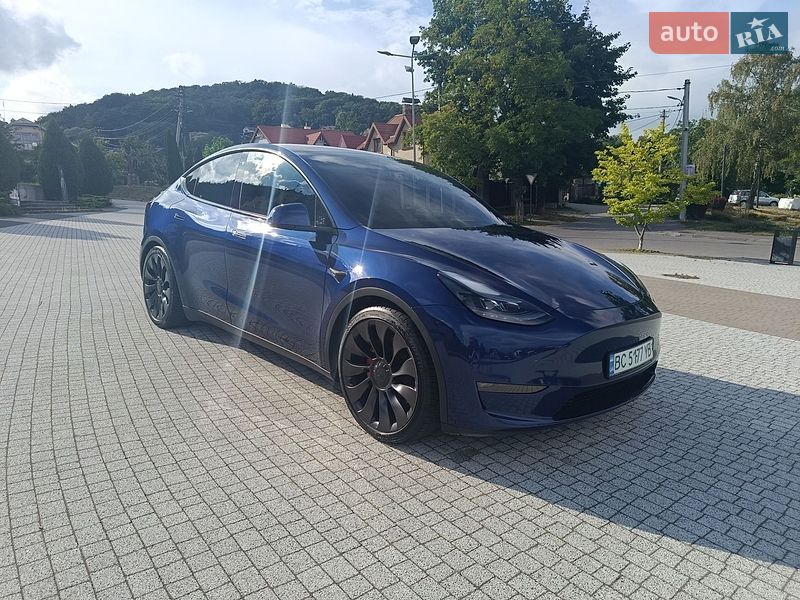 Внедорожник / Кроссовер Tesla Model Y 2023 в Львове фото 10 Внедорожник / Кроссовер Tesla Model Y 2023 в Львове