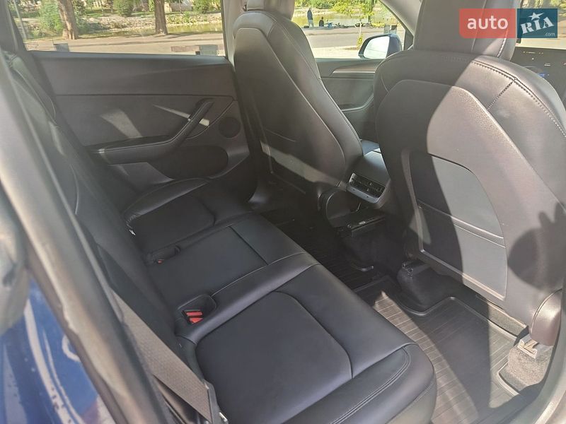 Внедорожник / Кроссовер Tesla Model Y 2023 в Львове фото 12 Внедорожник / Кроссовер Tesla Model Y 2023 в Львове