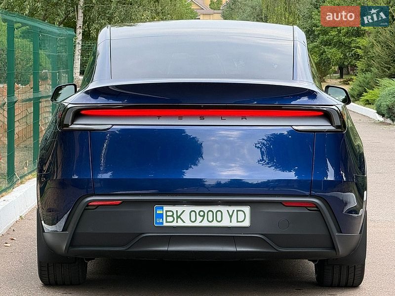 Позашляховик / Кросовер Tesla Model Y 2025 в Рівному фото 30 Позашляховик / Кросовер Tesla Model Y 2025 в Рівному