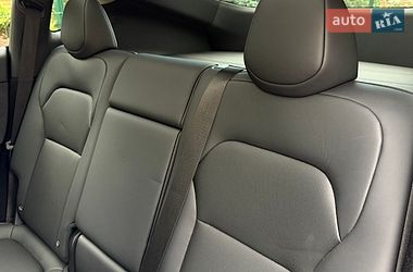 Позашляховик / Кросовер Tesla Model Y 2025 в Рівному фото 74 Позашляховик / Кросовер Tesla Model Y 2025 в Рівному