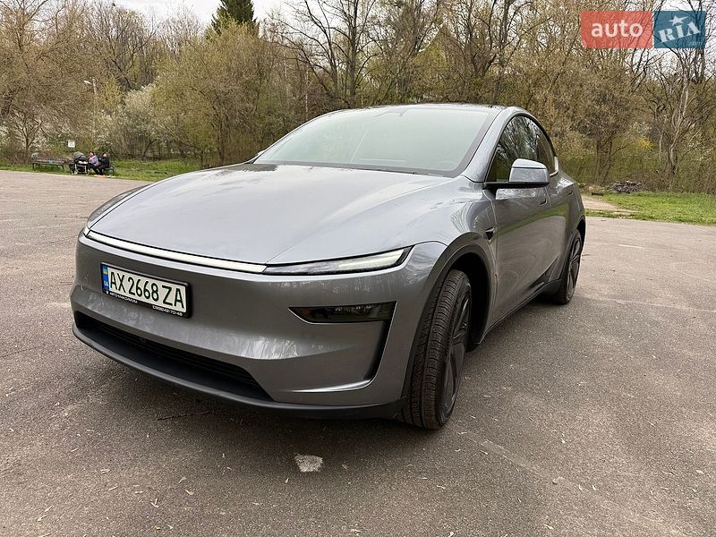 Внедорожник / Кроссовер Tesla Model Y 2025 в Харькове