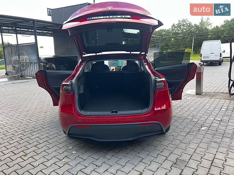 Внедорожник / Кроссовер Tesla Model Y 2021 в Трускавце