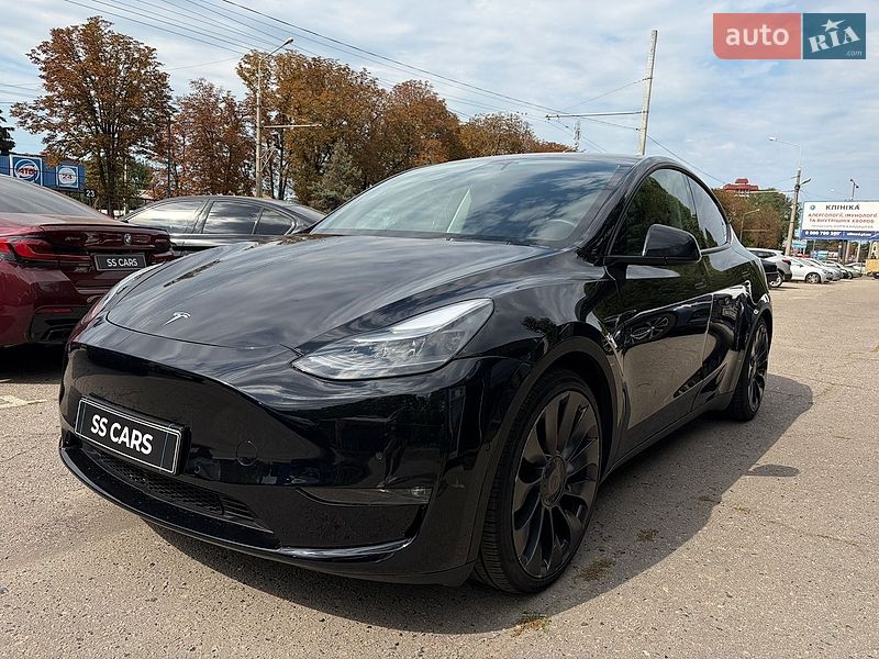 Внедорожник / Кроссовер Tesla Model Y 2022 в Полтаве фото 2 Внедорожник / Кроссовер Tesla Model Y 2022 в Полтаве
