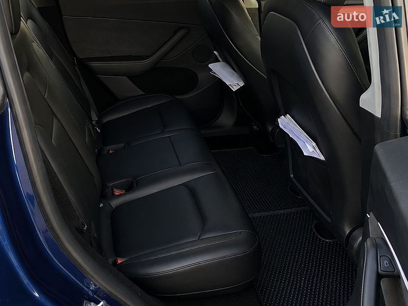 Позашляховик / Кросовер Tesla Model Y 2023 в Києві фото 11 Позашляховик / Кросовер Tesla Model Y 2023 в Києві