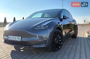 Позашляховик / Кросовер Tesla Model Y 2021 в Рівному
