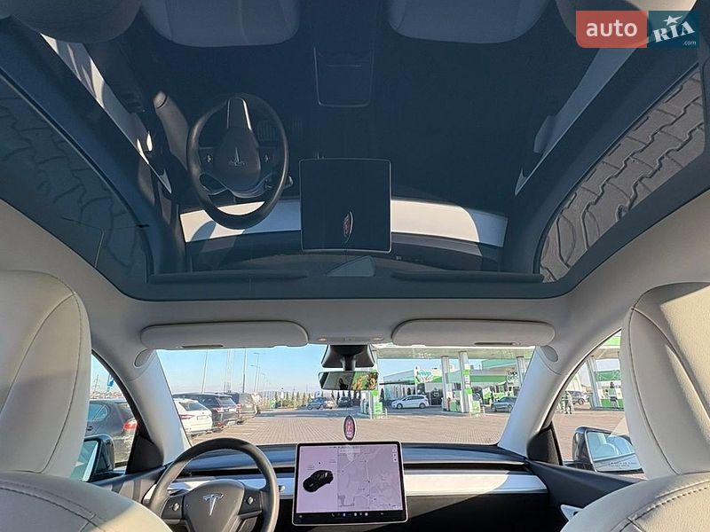Позашляховик / Кросовер Tesla Model Y 2021 в Рівному