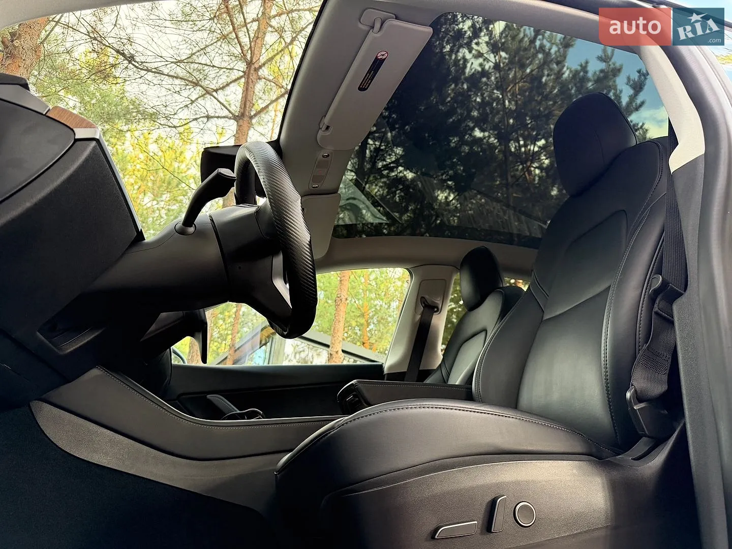 2022 Tesla Model Y - мініатюра 38