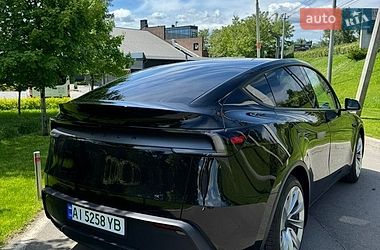 Позашляховик / Кросовер Tesla Model Y 2025 в Києві
