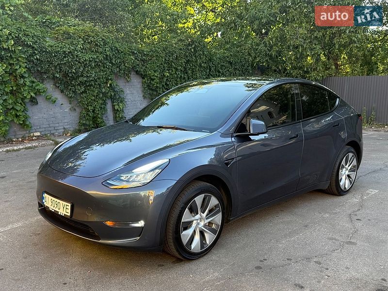 Внедорожник / Кроссовер Tesla Model Y 2023 в Буче