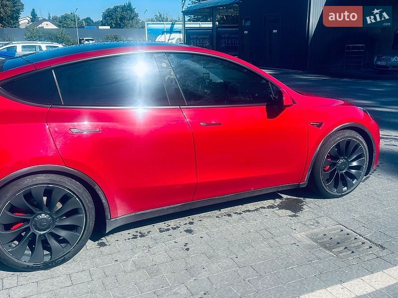 Внедорожник / Кроссовер Tesla Model Y 2022 в Самборе фото 5 Внедорожник / Кроссовер Tesla Model Y 2022 в Самборе