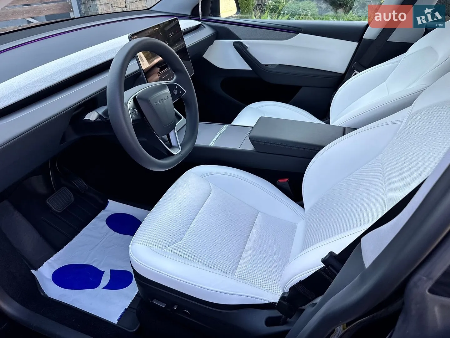 2026 Tesla Model Y - мініатюра 25
