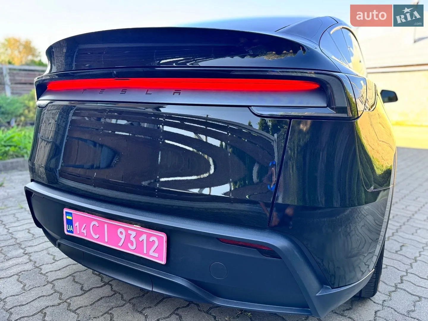 2026 Tesla Model Y - мініатюра 47
