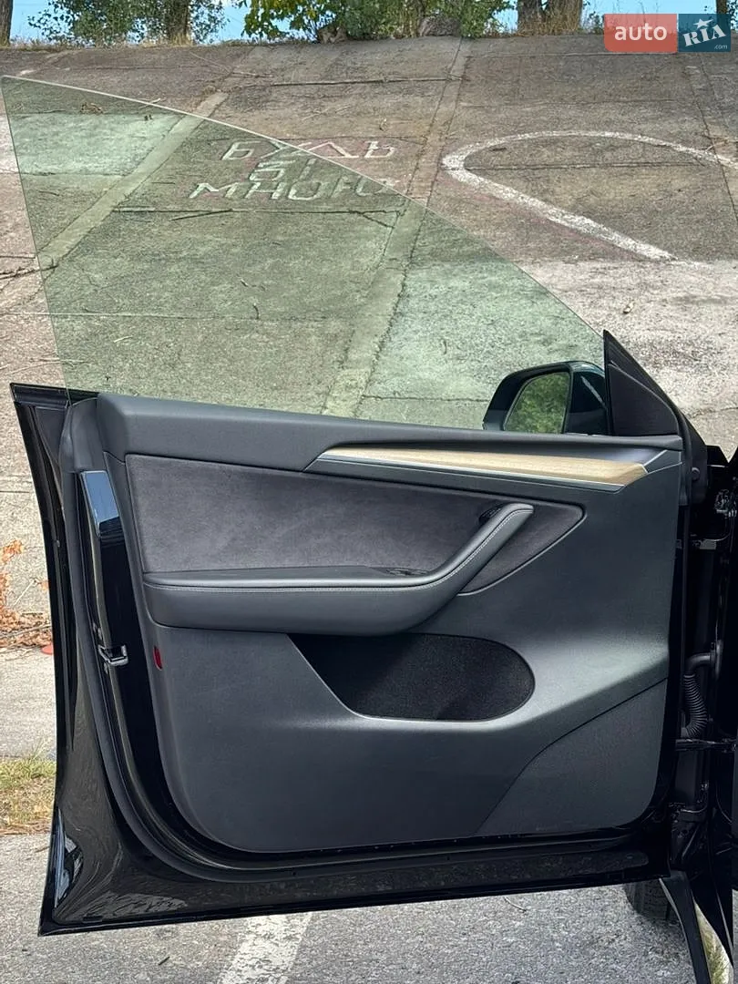2023 Tesla Model Y - мініатюра 19