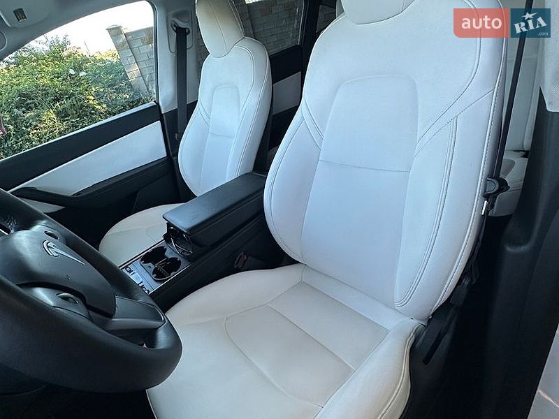 Внедорожник / Кроссовер Tesla Model Y 2021 в Кривом Роге фото 11 Внедорожник / Кроссовер Tesla Model Y 2021 в Кривом Роге
