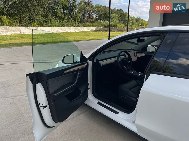 Внедорожник / Кроссовер Tesla Model Y 2023 в Луцке фото 14 Внедорожник / Кроссовер Tesla Model Y 2023 в Луцке