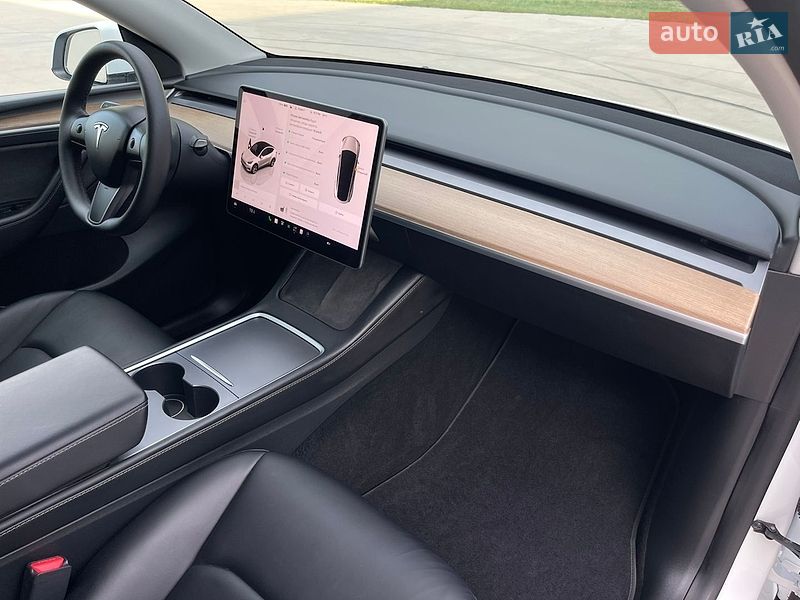 Внедорожник / Кроссовер Tesla Model Y 2023 в Луцке фото 19 Внедорожник / Кроссовер Tesla Model Y 2023 в Луцке