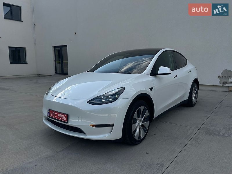 Внедорожник / Кроссовер Tesla Model Y 2023 в Луцке фото 4 Внедорожник / Кроссовер Tesla Model Y 2023 в Луцке