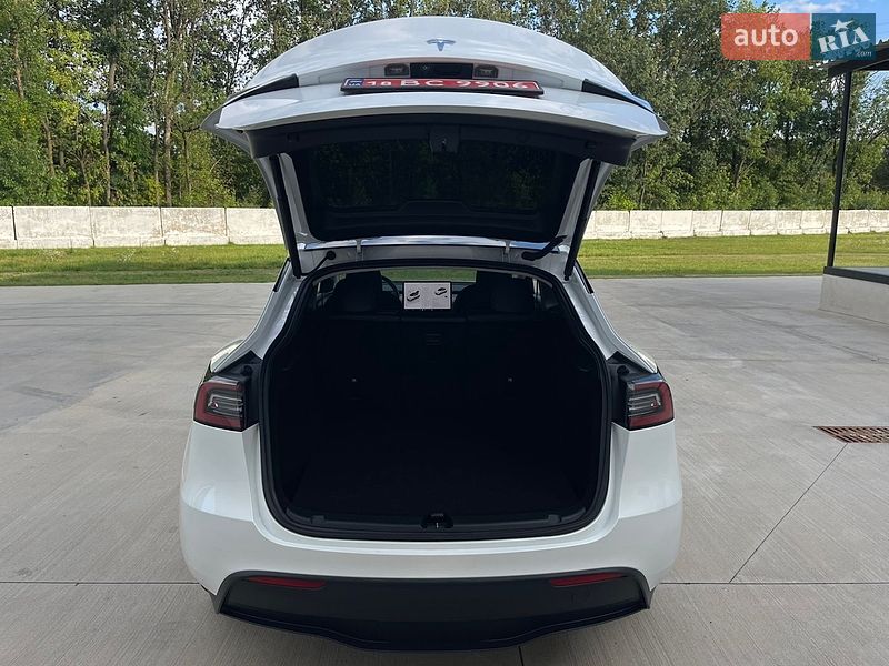 Внедорожник / Кроссовер Tesla Model Y 2023 в Луцке фото 30 Внедорожник / Кроссовер Tesla Model Y 2023 в Луцке