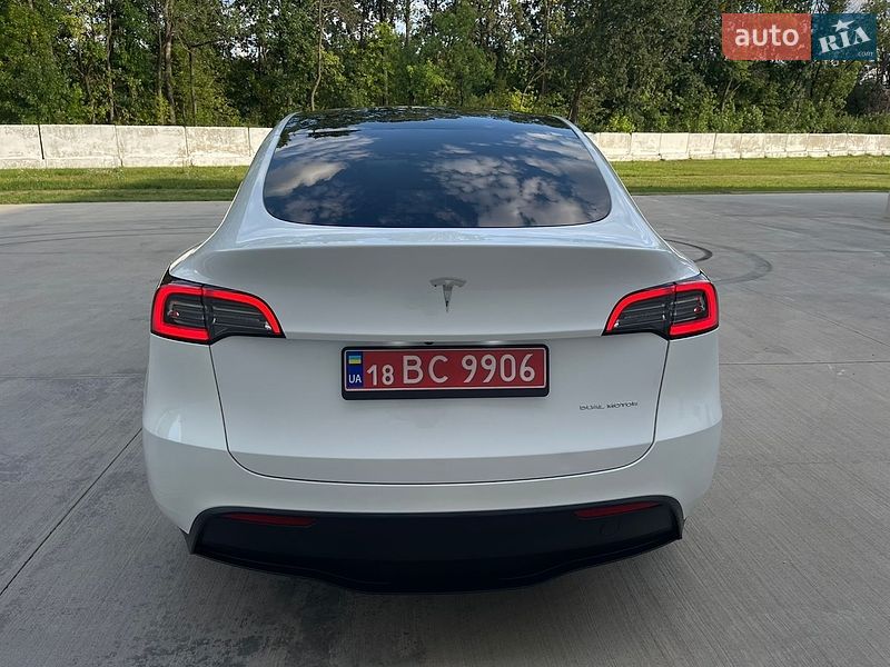 Внедорожник / Кроссовер Tesla Model Y 2023 в Луцке фото 10 Внедорожник / Кроссовер Tesla Model Y 2023 в Луцке