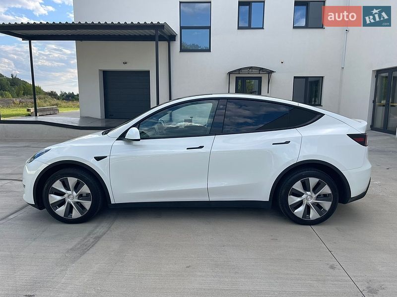 Внедорожник / Кроссовер Tesla Model Y 2023 в Луцке фото 39 Внедорожник / Кроссовер Tesla Model Y 2023 в Луцке