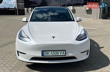 Внедорожник / Кроссовер Tesla Model Y 2022 в Костополе