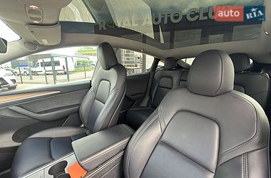 Внедорожник / Кроссовер Tesla Model Y 2023 в Львове