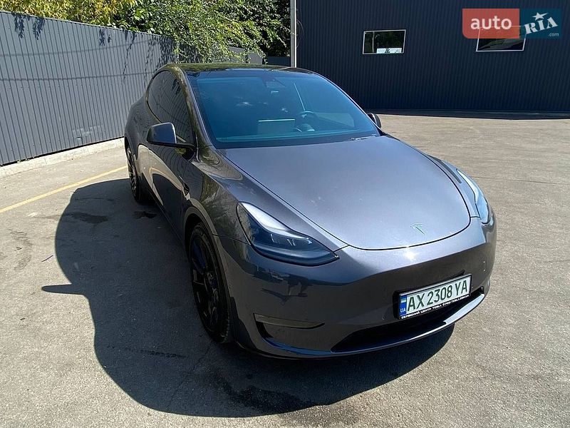 Позашляховик / Кросовер Tesla Model Y 2021 в Дніпрі