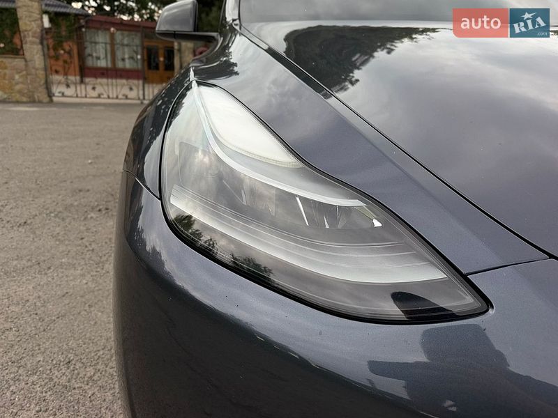 Позашляховик / Кросовер Tesla Model Y 2022 в Тернополі