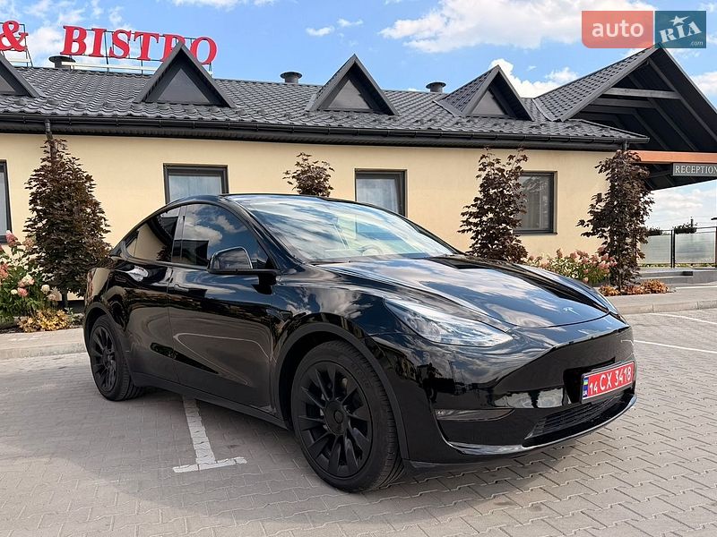 Внедорожник / Кроссовер Tesla Model Y 2024 в Виннице