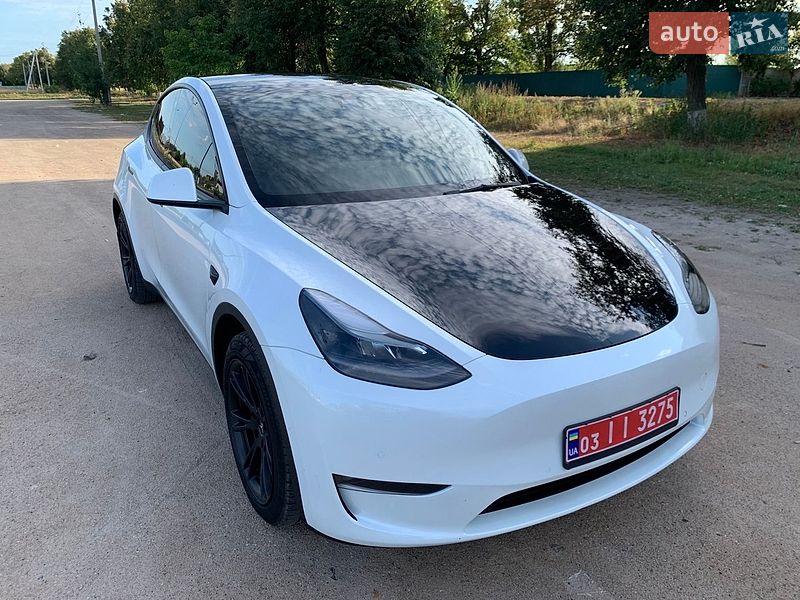 Позашляховик / Кросовер Tesla Model Y 2020 в Києві