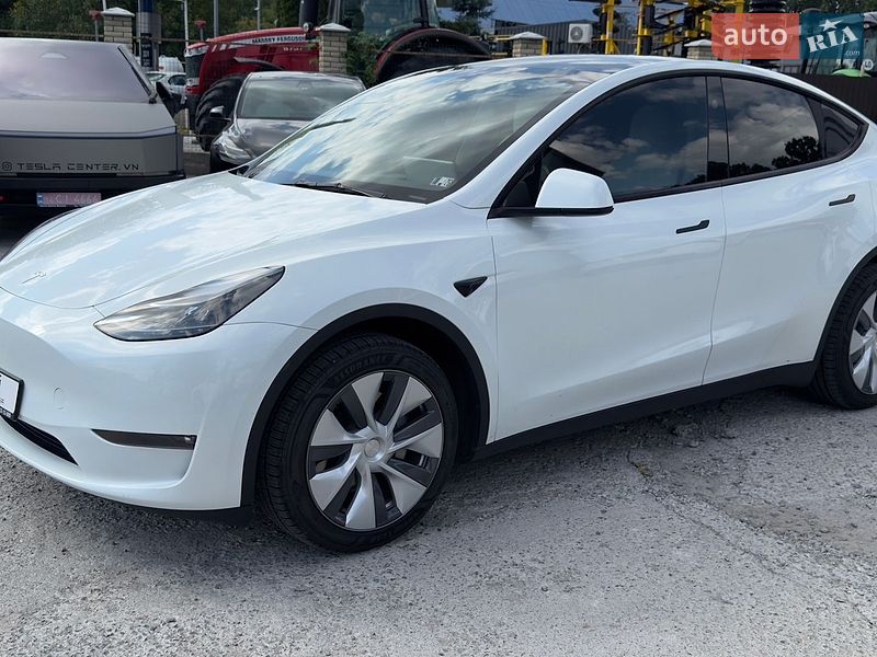 Позашляховик / Кросовер Tesla Model Y 2023 в Вінниці фото 8 Позашляховик / Кросовер Tesla Model Y 2023 в Вінниці