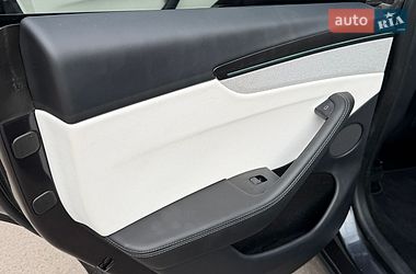 Позашляховик / Кросовер Tesla Model Y 2025 в Бориславі фото 13 Позашляховик / Кросовер Tesla Model Y 2025 в Бориславі