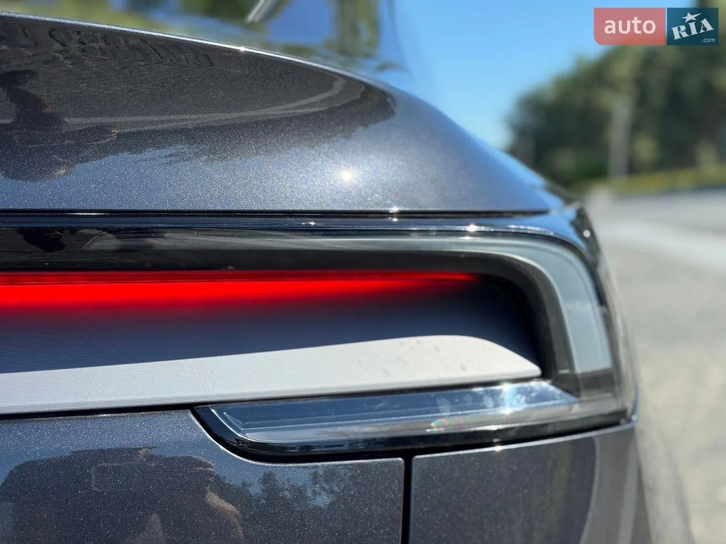 2025 Tesla Model Y - мініатюра 53