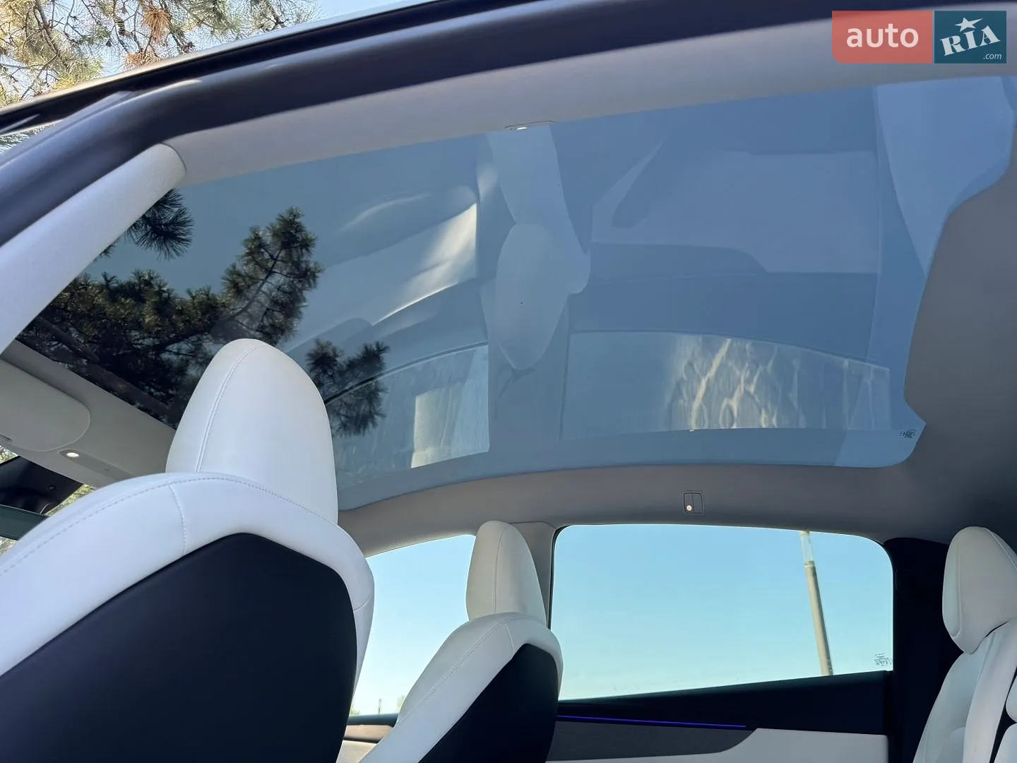 2025 Tesla Model Y - мініатюра 57