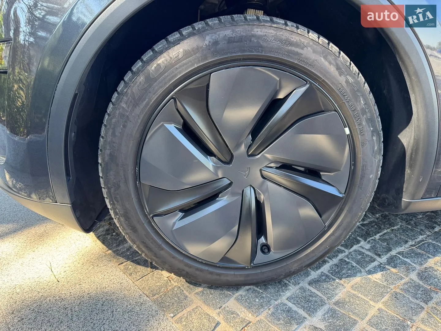 2025 Tesla Model Y - мініатюра 59
