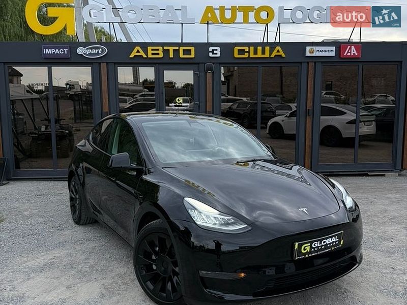 Внедорожник / Кроссовер Tesla Model Y 2021 в Львове