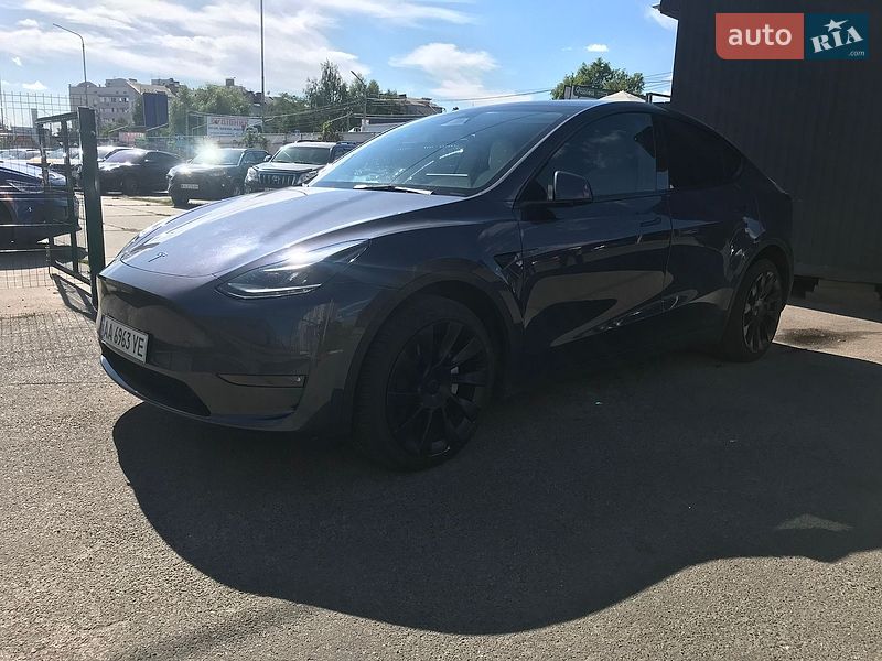 Tesla Model Y 2023 Tesla Model Y 2023