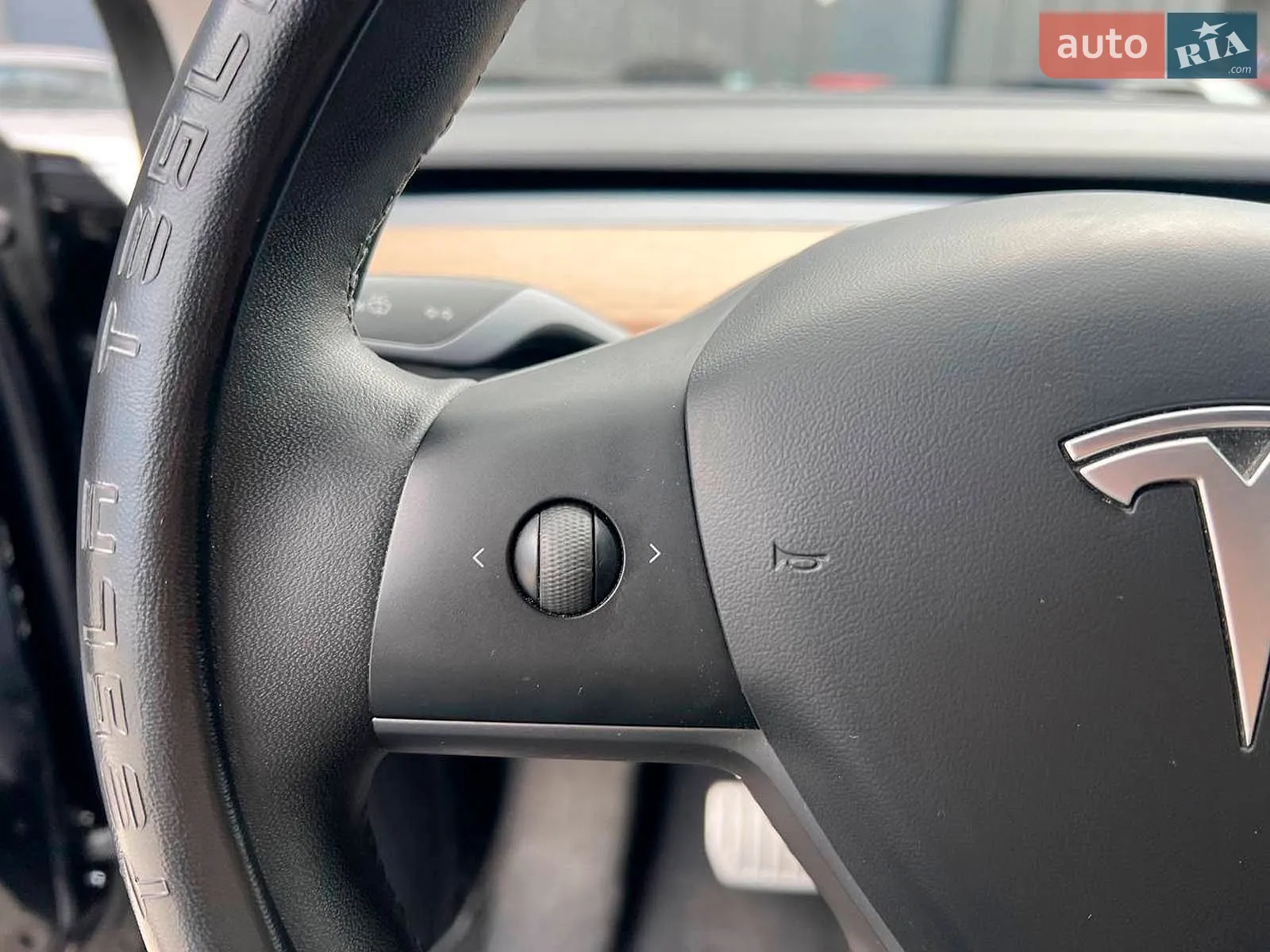 2020 Tesla Model Y - мініатюра 24