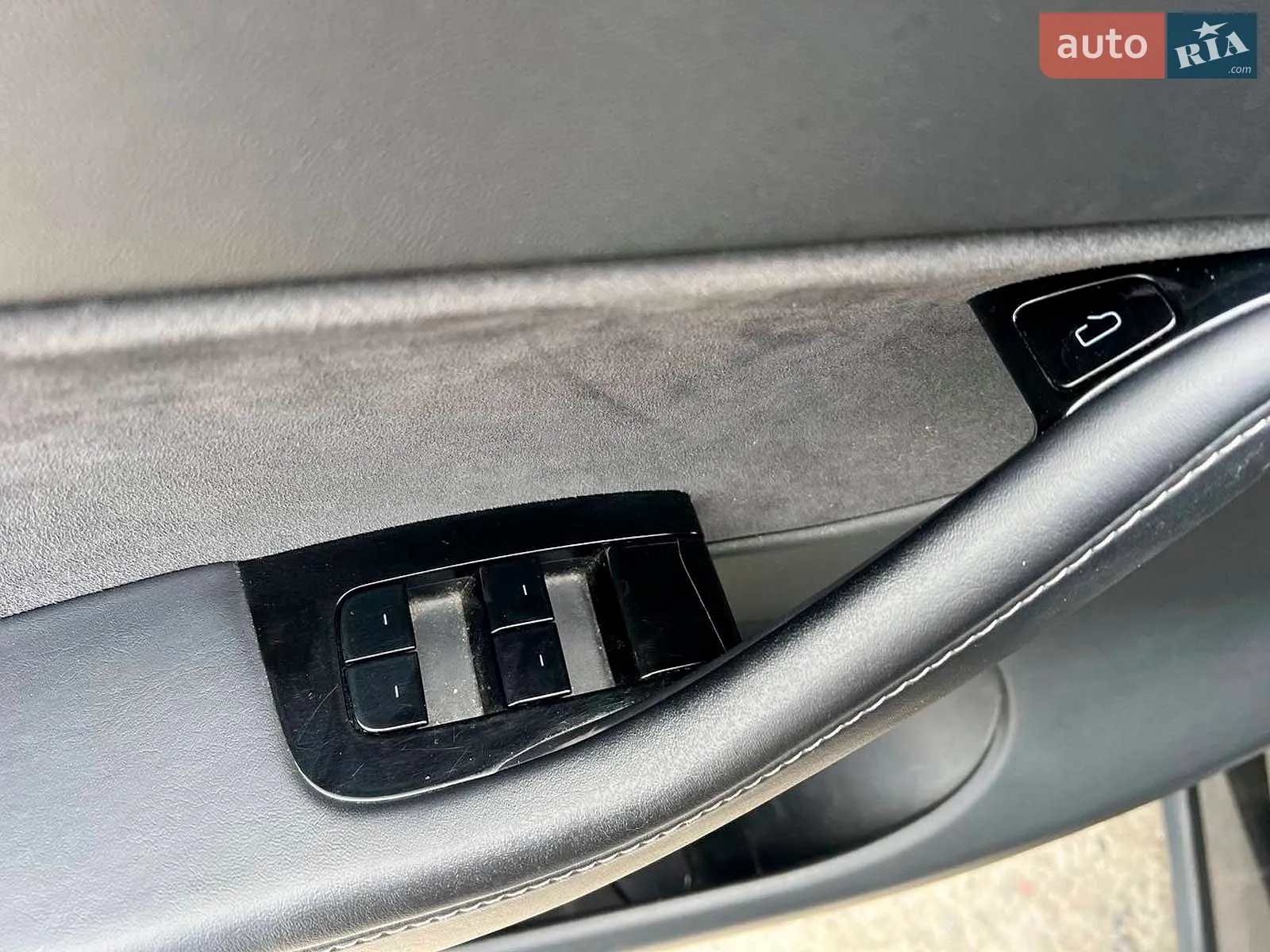 2020 Tesla Model Y - мініатюра 18